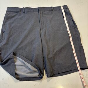 Nike Golf Men's Performance Shorts Grey Size 40 Flat Front Athletic